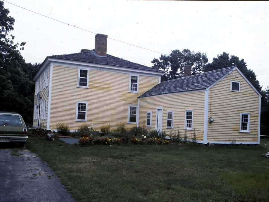 Side view showing straw shop ell